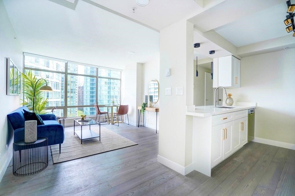 North Vancouver listing